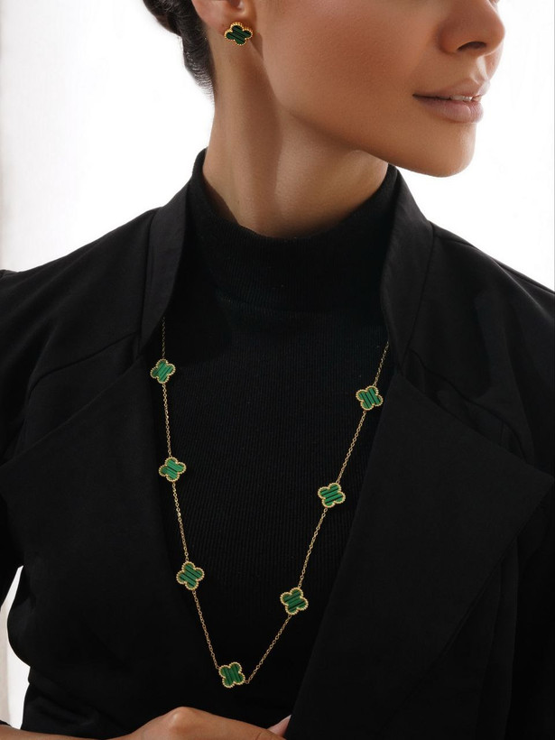 نیمست زنانه گوشواره و گردنبند رولباسی ونکلیف با زنجیر استیل و آبکاری طلای ۱۸ عیار