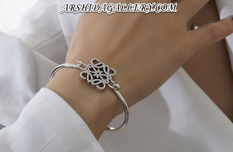 بنگل مسترکوالیتی لوئِوه با آبکاری رادیوم و نگینهای زیرکونیا