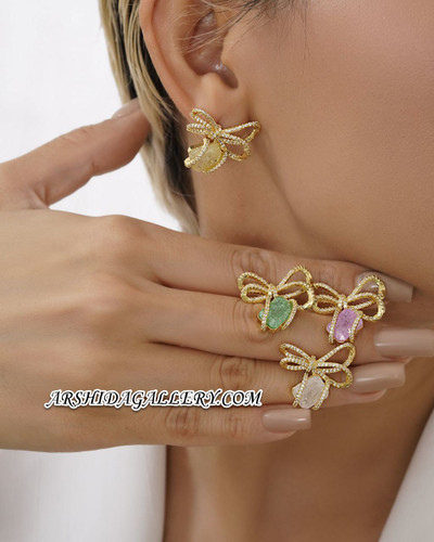 گوشواره طرح جواهر گره پاپیونی با سنگهای رنگی و نگین های زیرکونیا آبکاری طلای ۱۸ عیار