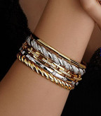 بنگل زنانه پورتوفینو با آبکاری طلای ۱۸ عیار و رادیوم