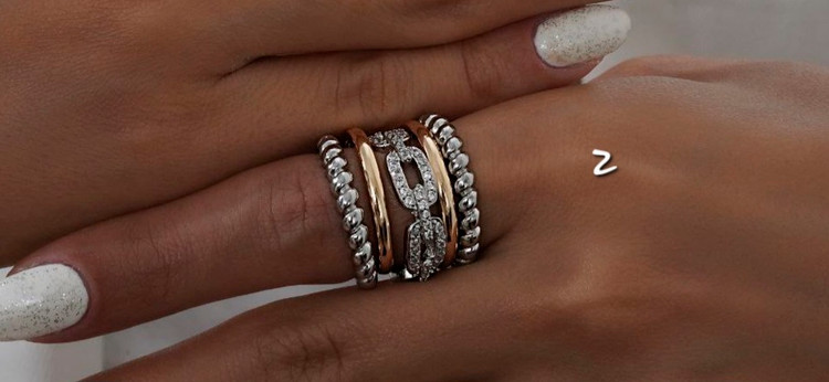 انگشتر زنانه طرح طلای مدل پورتوفینو نانو رنگ ثابت