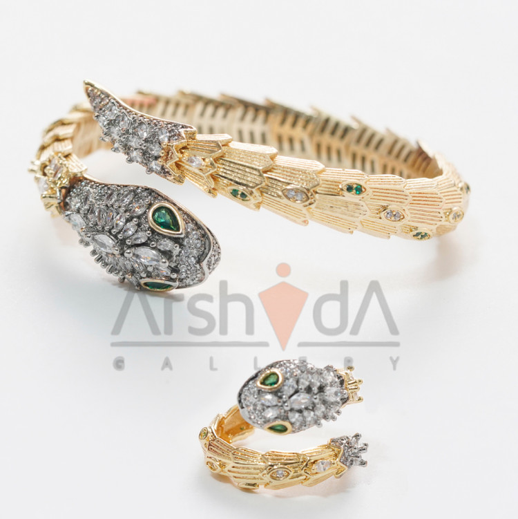 دستبند زنانه مار بولگاری تک دور طرح طلا نانو رنگ ثابت