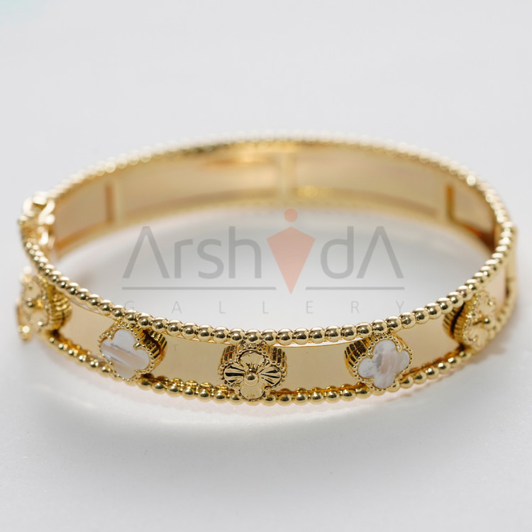 ست دستبند و انگشتر ونکلیف با آبکاری طلای ۱۸ عیار و رنگبندی لوکس