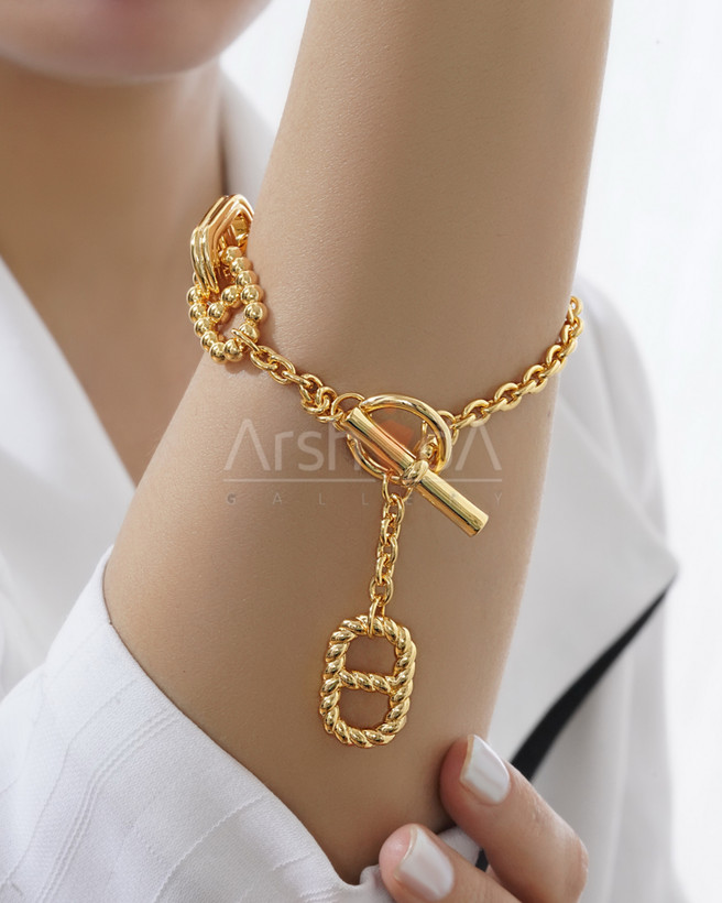 ست گردنبند و دستبند زنانه مسترکوالیتی هرمس آبکاری طلا ۱۸ عیار با طراحی خاص