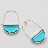 گوشواره زنانه کریستالی سوارووسکی با پایه استیل حک شده آبکاری طلای 18 عیار و رادیوم نانو رنگ ثابت