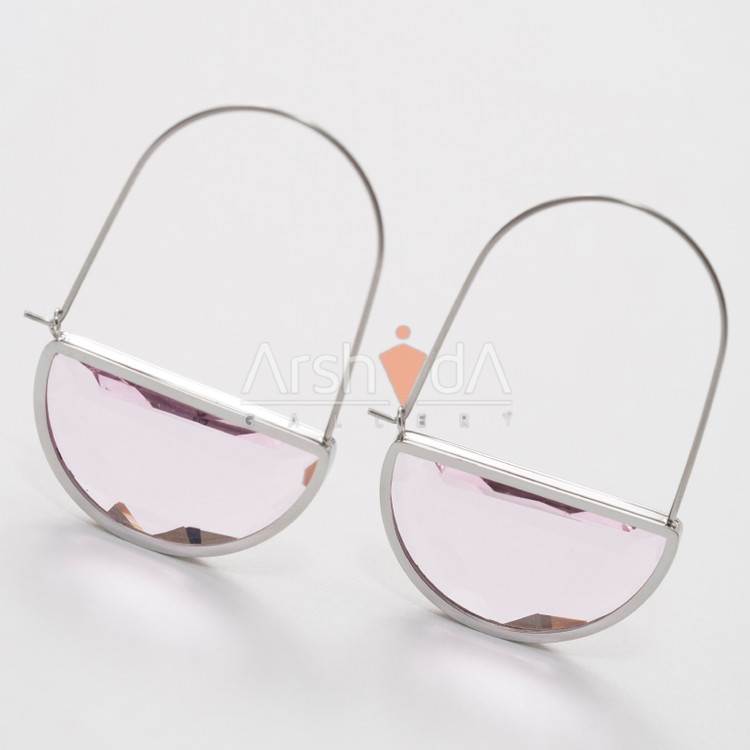 گوشواره زنانه کریستالی سوارووسکی با پایه استیل حک شده آبکاری طلای 18 عیار و رادیوم نانو رنگ ثابت