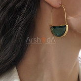 گوشواره زنانه کریستالی سوارووسکی با پایه استیل حک شده آبکاری طلای 18 عیار و رادیوم نانو رنگ ثابت