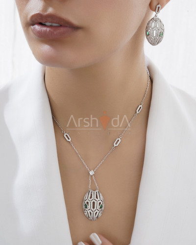 نیمست زنانه مار بولگاری با آبکاری رادیوم و نگینهای زیرکونیوم اتریشی