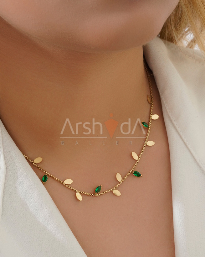 ست گردنبند، دستبند و گوشواره برگ نگیندار استیل با آبکاری طلای ۱۸ عیار