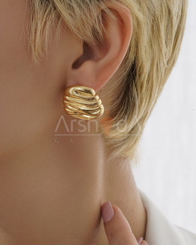 گوشواره زنانه طرح طلا با آبکاری ۱۸ عیار، سبک و ضد حساسیت