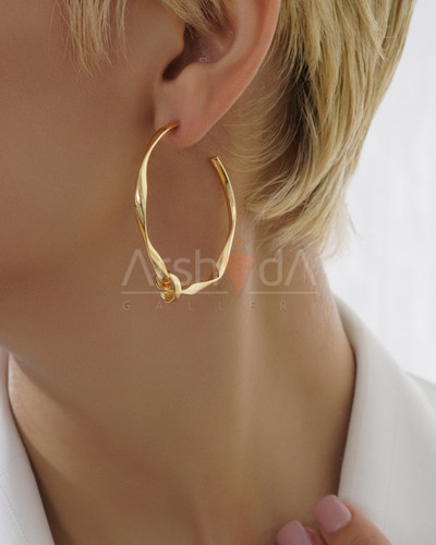 گوشواره زنانه طرح طلا با آبکاری ۱۸ عیار، سبک و ضد حساسیت