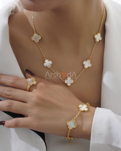 ست زنانه ونکلیف مدل Alhambra با سنگ صدف طبیعی و آبکاری طلای ۱۸ عیار مسترکوالیتی