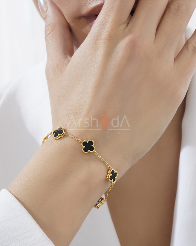 ست گردنبند و دستبند مسترکوالیتی ونکلیف با کلاورهای دورو ریز و درشت با سنگ طبیعی مشکی انیکس