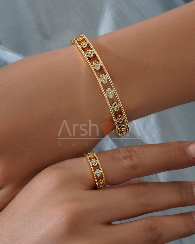 ست زنانه دستبند و انگشتر ونکلیف با آبکاری طلای ۱۸ عیار