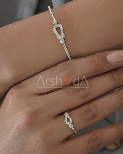 ست دستبند و انگشتر فرد طلایی آبکاری 18 عیار و رادیوم با طراحی خاص و رنگ ثابت