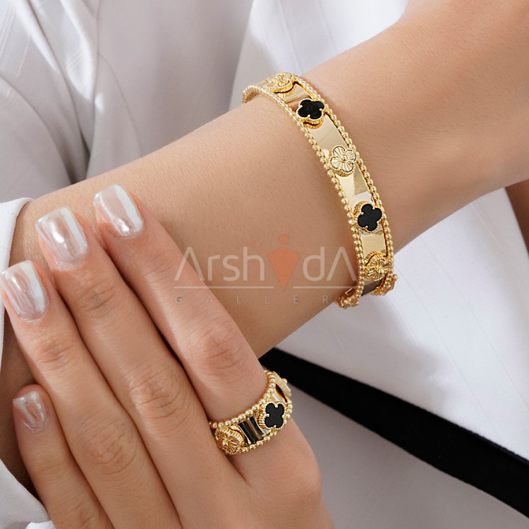 ست دستبند و انگشتر ونکلیف با آبکاری طلای ۱۸ عیار و رنگبندی لوکس