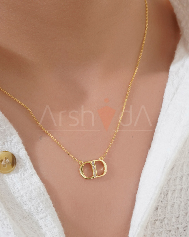 گردنبند زنانه ظریف طرح CD با آبکاری طلا و نگین زیرکونیوم