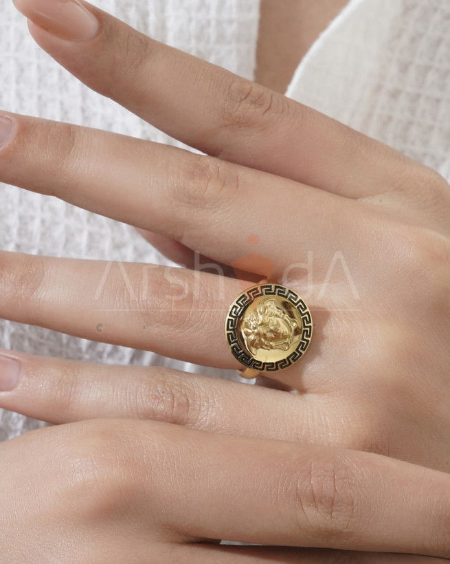 سرویس زنانه ورساچه طرح طلا نانو رنگ ثابت