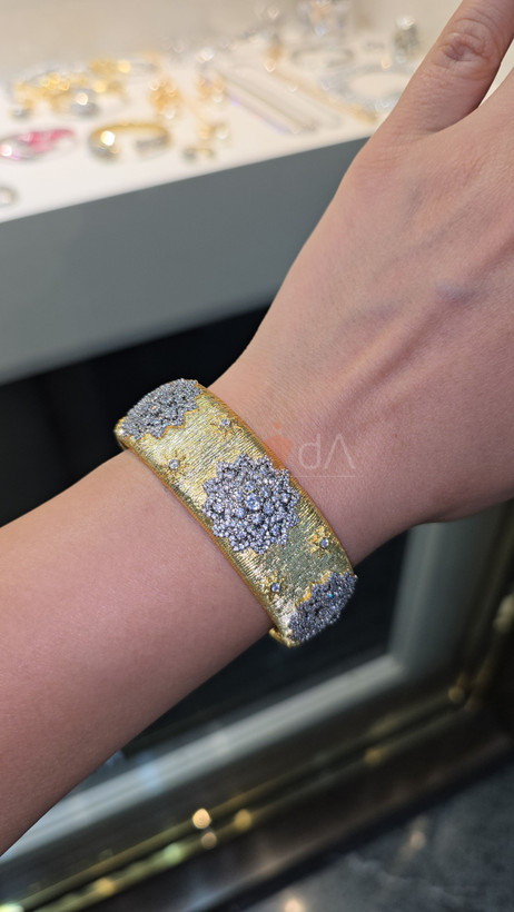 ست دستبند و انگشتر زنانه بوچلاتی با آبکاری طلا و نگینهای زیرکونیوم مخراجی