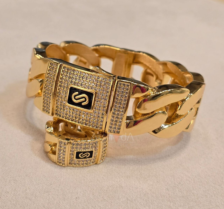 ست زنانه دستبند و انگشتر موناکو با نگین زیرکونیوم و آبکاری طلا ۱۸ عیار