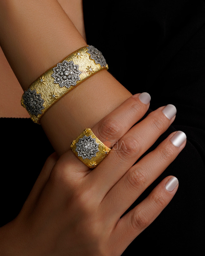 ست دستبند و انگشتر زنانه بوچلاتی با آبکاری طلا و نگینهای زیرکونیوم مخراجی