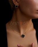 نیمست زنانه ونکلیف مدل Alhambra با سنگ طبیعی اونیکس و آبکاری طلا ۱۸ عیار مسترکوالیتی