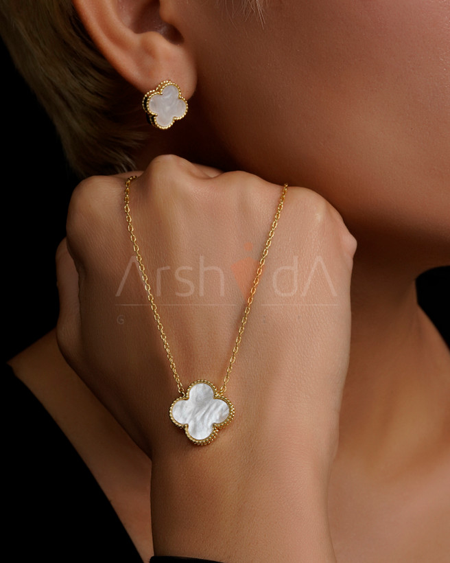 نیمست زنانه ونکلیف مدل Alhambra با سنگ صدف طبیعی و آبکاری طلا ۱۸ عیار مسترکوالیتی