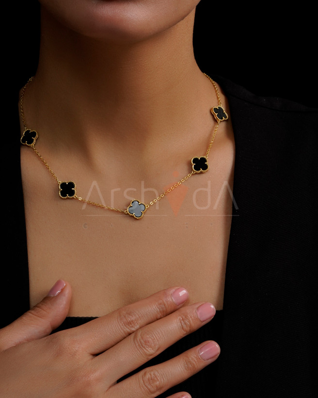 گردنبند زنانه ونکلیف مدل Alhambra پنجگل با سنگ طبیعی اونیکس و آبکاری طلا ۱۸ عیار مسترکوالیتی