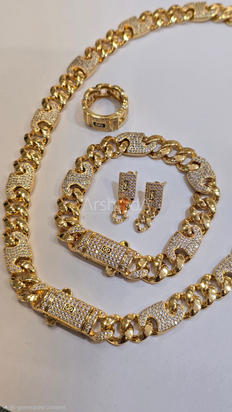 ست گردنبند و دستبند انگشتر گوشواره موناکوچین وارداتی آبکاری طلا ۱۸ عیار و نانو پولیش تک با نگین