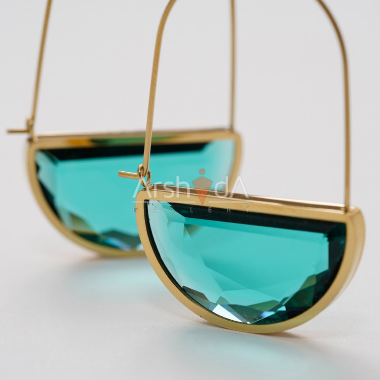 گوشواره زنانه کریستالی سوارووسکی با پایه استیل حک شده آبکاری طلای 18 عیار و رادیوم نانو رنگ ثابت